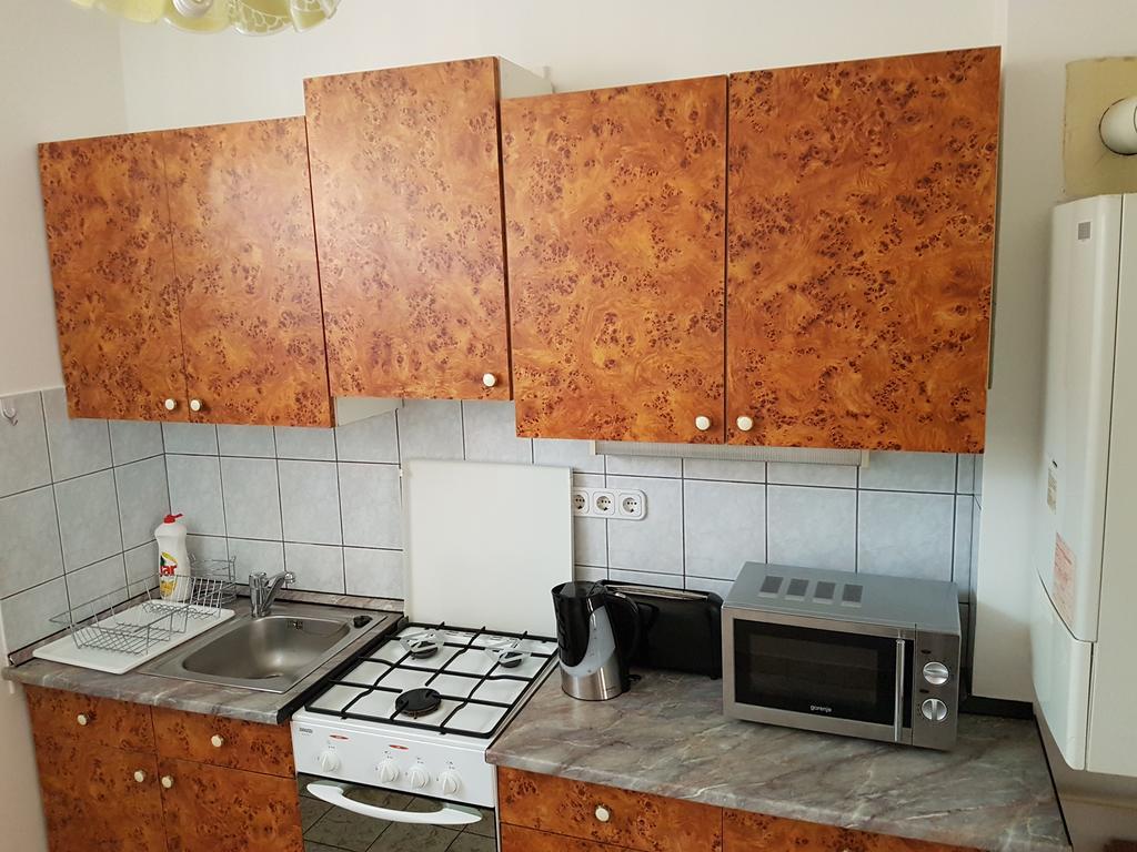 Apartman Kaszas Central โมชนมายารูวาร์ ภายนอก รูปภาพ